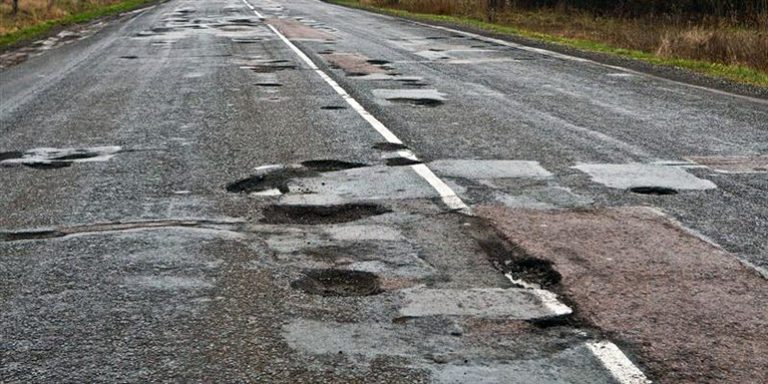 В Украине появится кредитная система для ремонта дорог