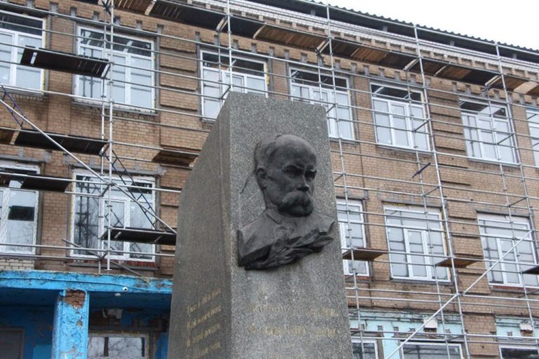 Стало відомо, коли завершиться реконструкція згорілої школи №53