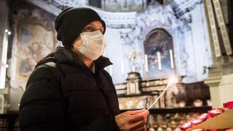 В Запоріжжі не закриватимуть церкви і храми на Великдень