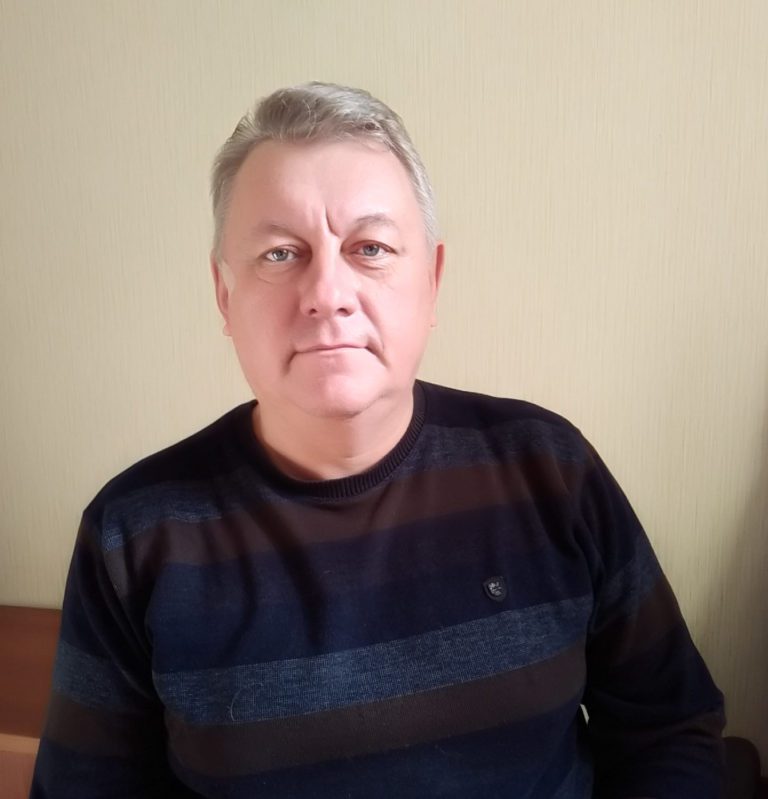 Андрій Бартиш щиро вітає читачів зі святами