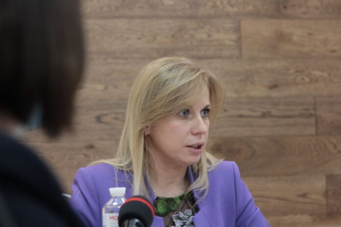 img_20211127_112802_137