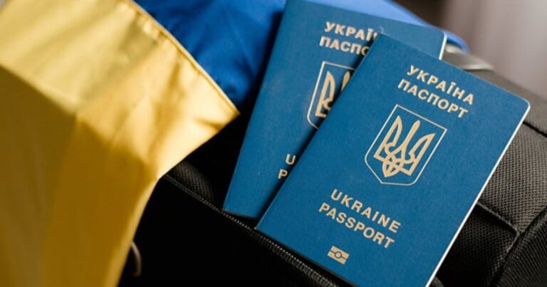 Конституція, історія та мова: Рада запровадила іспити для отримання громадянства України