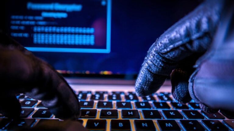Росія готує нову кібератаку на Україну, — Microsoft