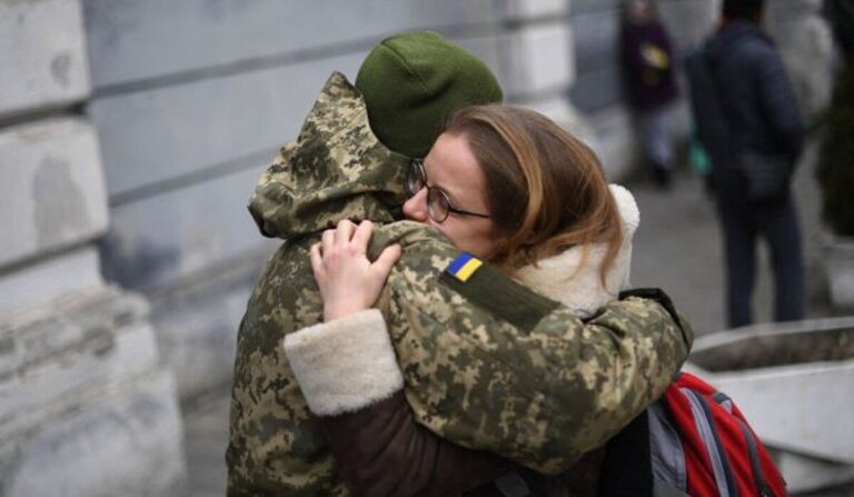 Родичів полонених і зниклих безвісти закликають не поширювати їхні персональні дані через ризик шахрайства