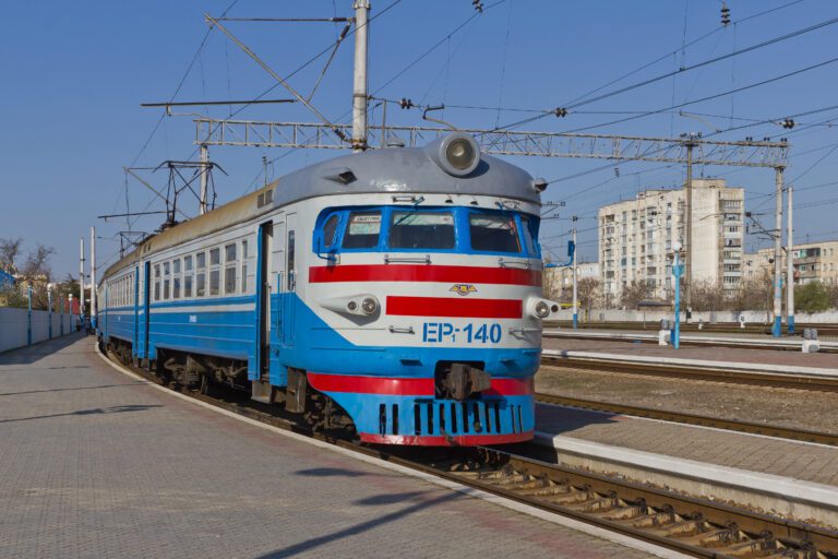 До уваги пасажирів: в Запоріжжі змінюється графік руху популярної електрички