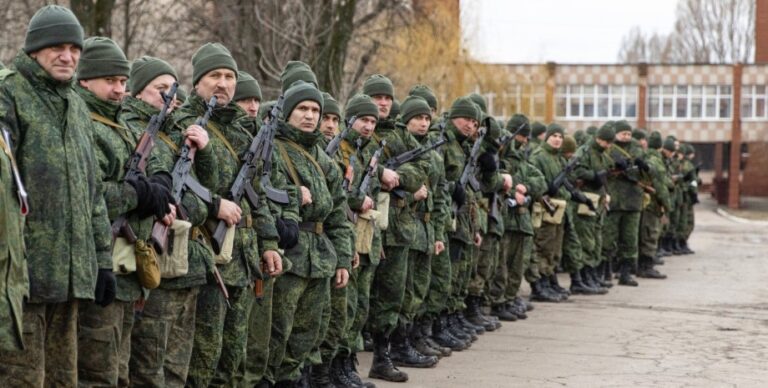 Росіяни планують евакуацію населення з Енергодара: Іван Федоров назвав дати