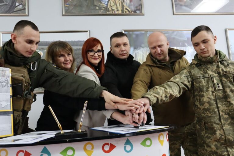 «І буде весна!»: у Запоріжжі презентували нову марку