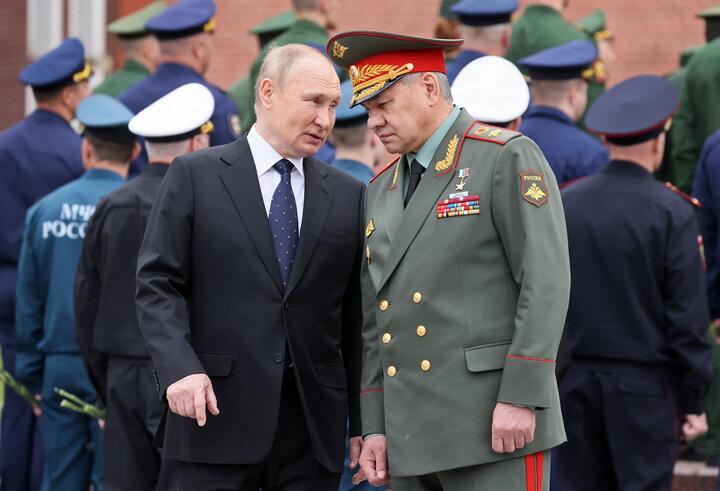 Путін звільнив Шойгу з посади міністра оборони РФ