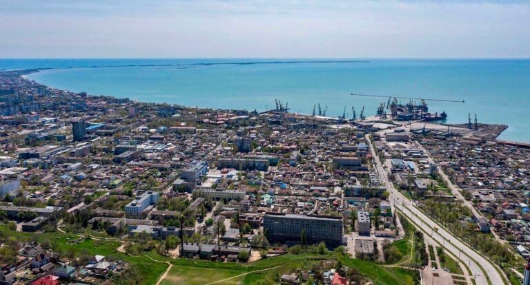 У Бердянську під приводом перевірки газу окупанти шукають порожні квартири
