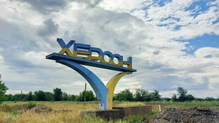 Війська РФ знищили один із ключових енергооб’єктів Херсона — можливі перебої з електропостачанням