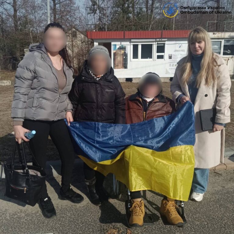 В Україну повернулися ще 45 людей з тимчасово окупованих територій, Росії та Білорусі — омбудсмен