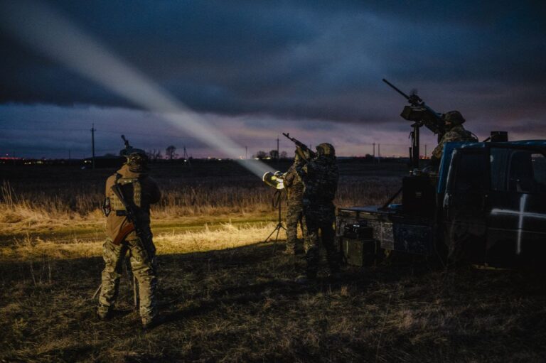 «Великоднє перемир’я» закінчилося новою атакою:  РФ випустила по Україні три ракети та 96 БпЛА