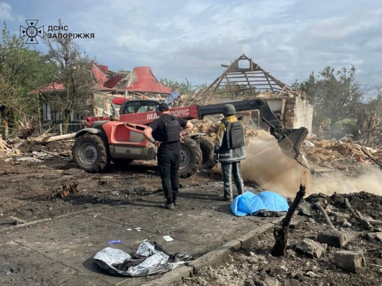 Російська армія атакувала село в Запорізькій області: загинули двоє людей