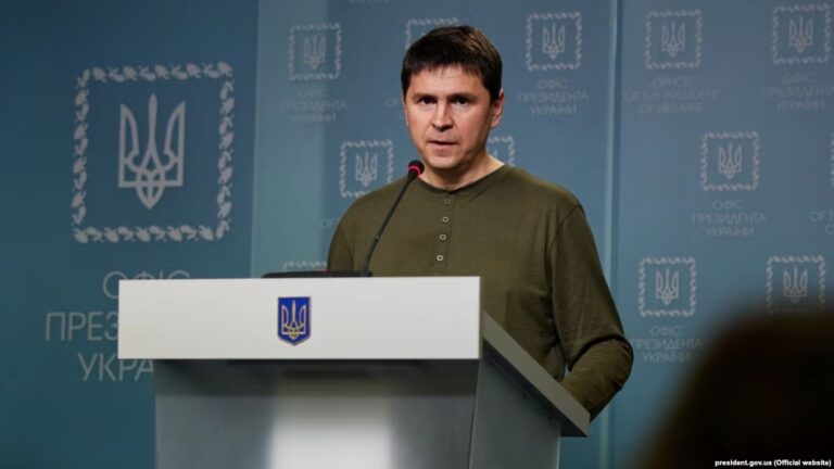 На перемовинах у Туреччині Зеленський зустрічатиметься лише з Путіним — Подоляк