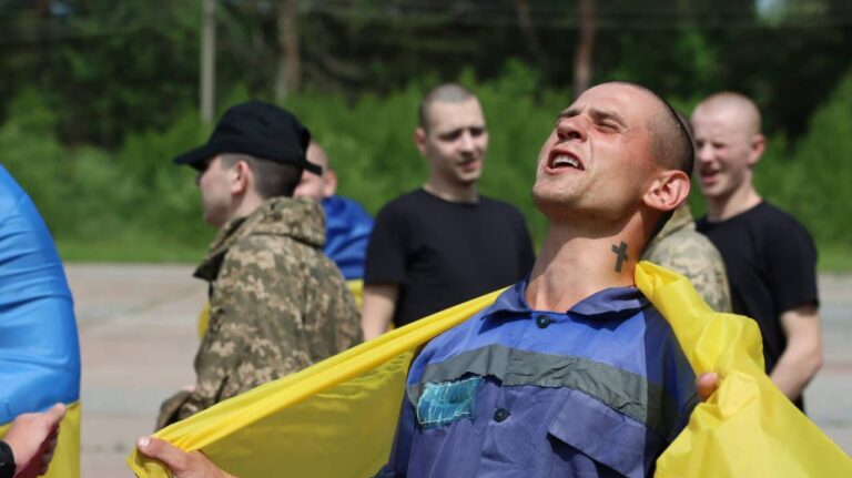 Обмін полоненими: додому повернулися військові віком до 25 років