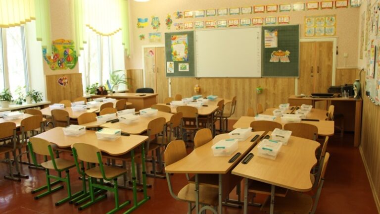 У Запоріжжі можуть закрити дев’ять шкіл