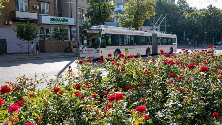 Увага пасажирам: у Запоріжжі змінився рух тролейбусів