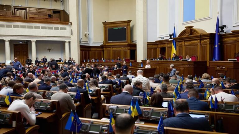 Кабмін об’єднав і ліквідував низку міністерств